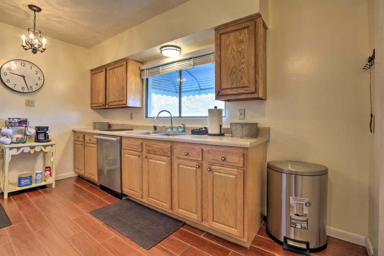 Charming East Bernstadt Retreat Less Than 6 Acre Farm! Esterno foto